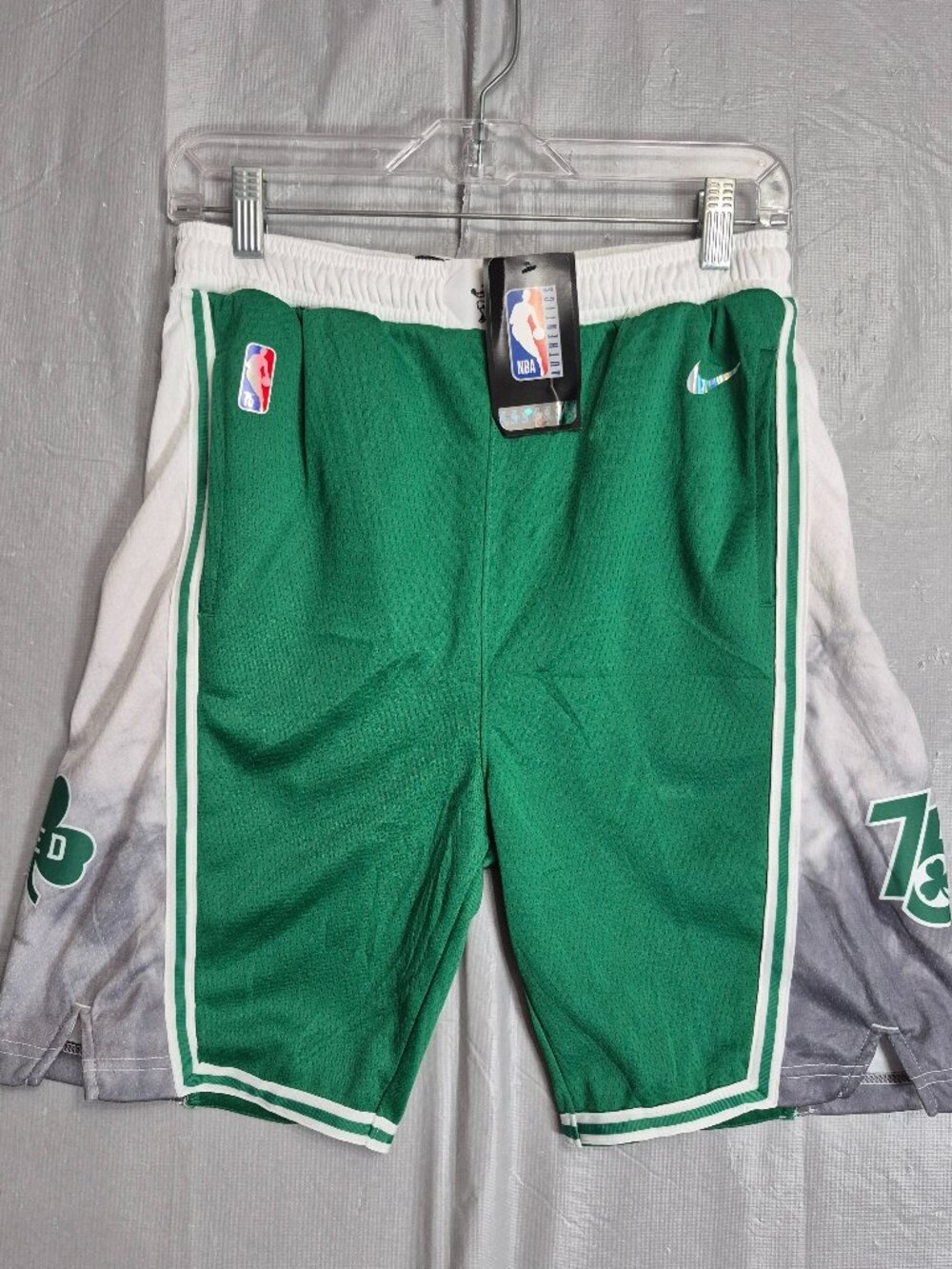 NEW Boston Celtics Shorts Youth L 14-16 NBA Nike City Edition Swingman Dri-Fit